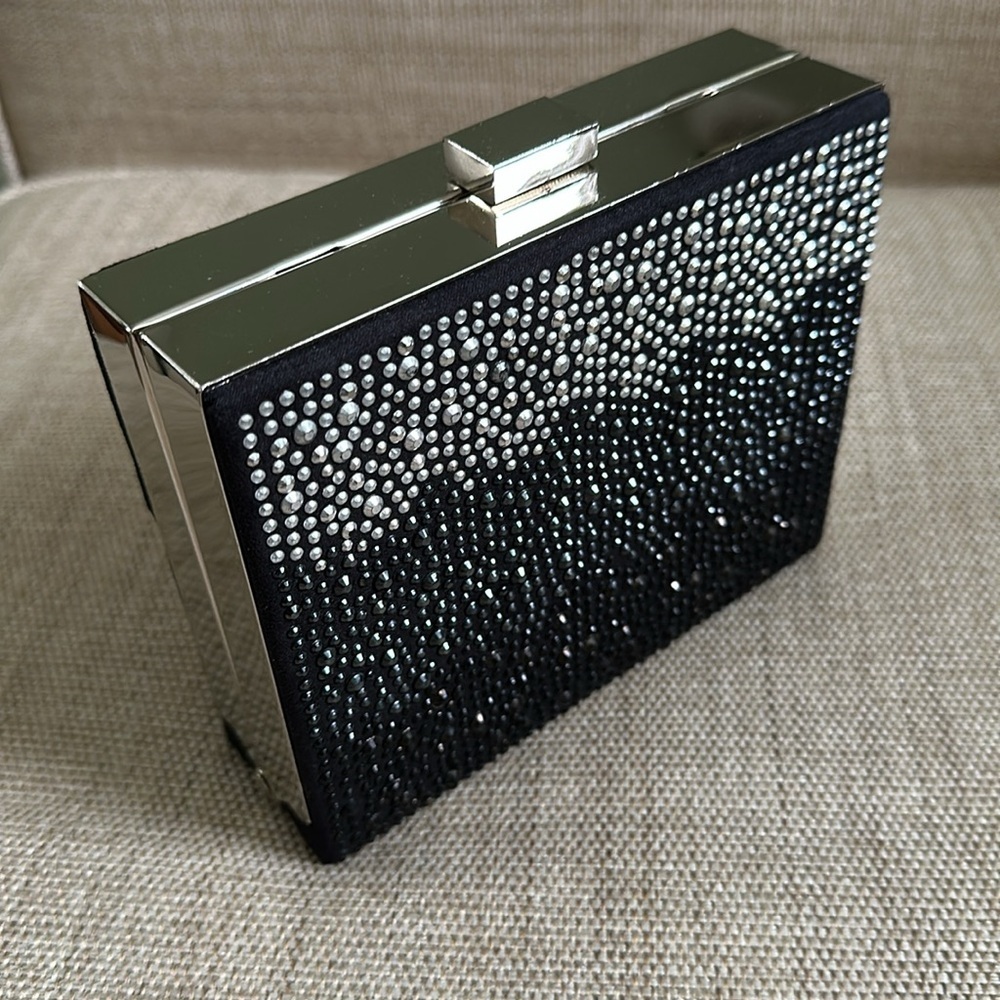 Natasha Couture Evening hard-sided box clutch shoulder Crystal /rhinestone Bling - Picture 7 of 10